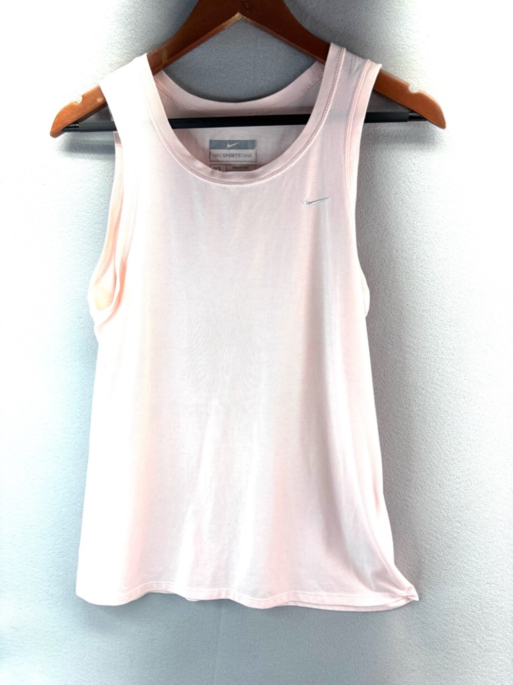Nike Sports XL Women's Pale Blush Athletic Tank Top